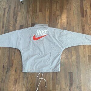 Nike Windbreaker w/ Vintage Logo